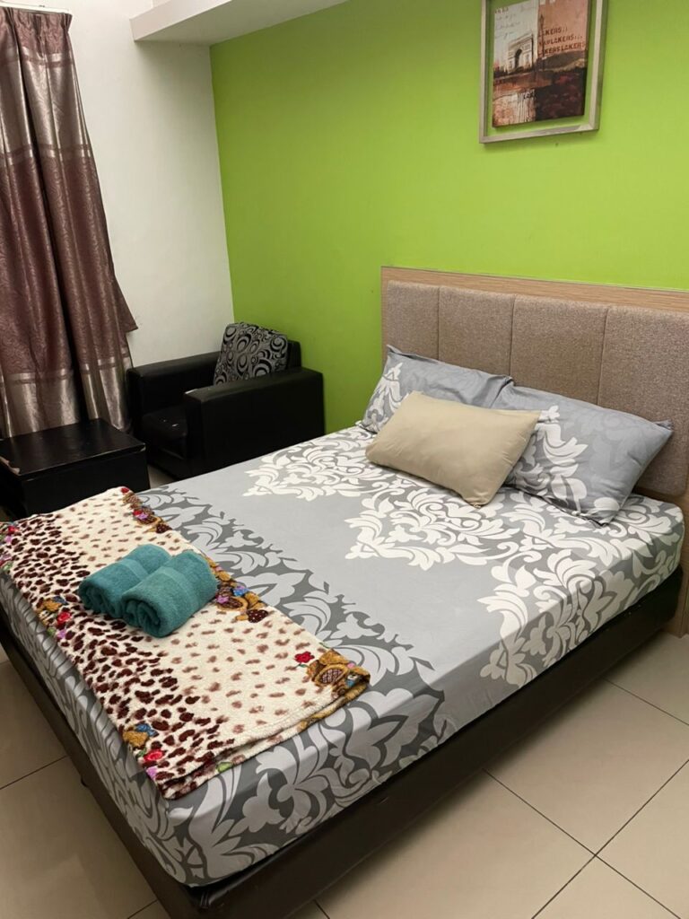 Rezqi Homestay 3 Rooms ⭐⭐⭐⭐☆