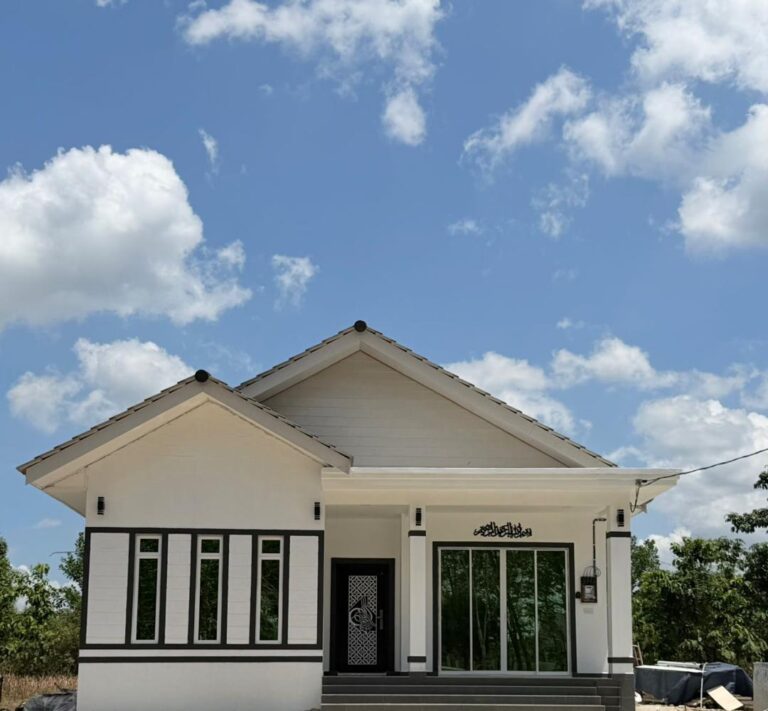 Khayra Homestay Pasir Mas